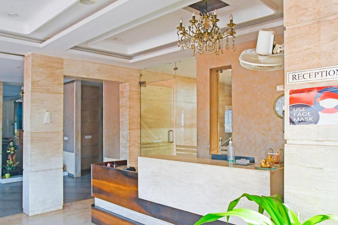 Townhouse 900 Hotel Surya Palace Bhilai Kültér fotó