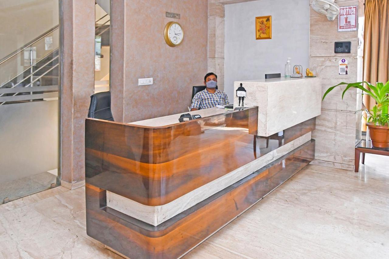 Townhouse 900 Hotel Surya Palace Bhilai Kültér fotó