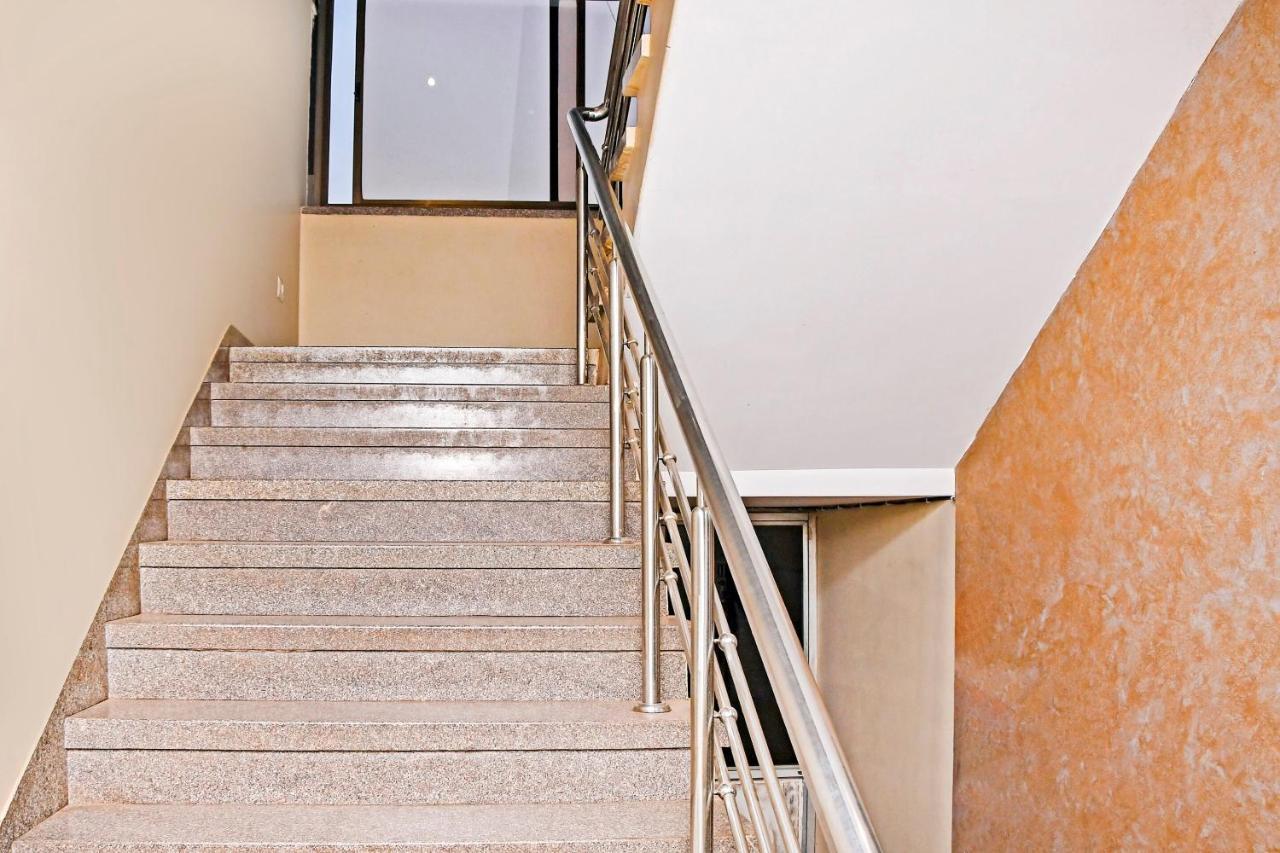 Townhouse 900 Hotel Surya Palace Bhilai Kültér fotó