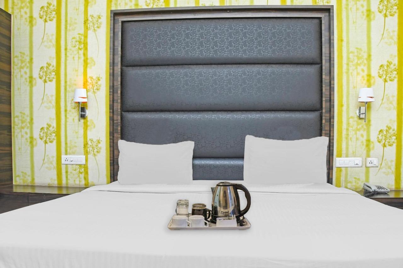 Townhouse 900 Hotel Surya Palace Bhilai Kültér fotó