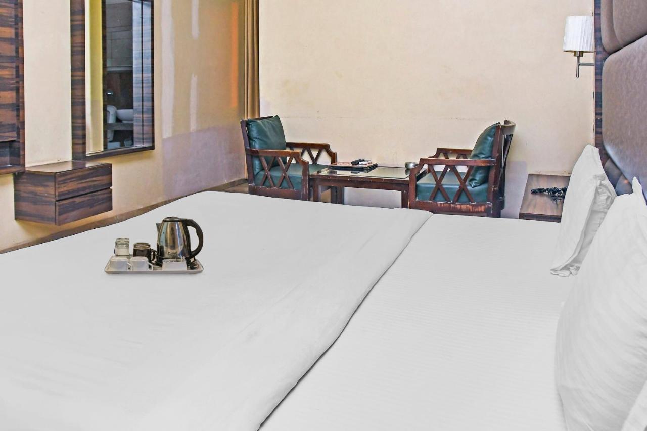 Townhouse 900 Hotel Surya Palace Bhilai Kültér fotó